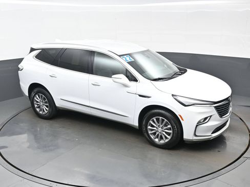 Used 2022 Buick Enclave Essence AWD/4WD image 42