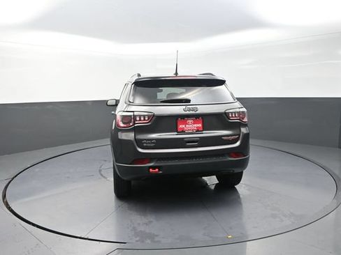 Used 2019 Jeep Compass Trailhawk AWD/4WD image 60