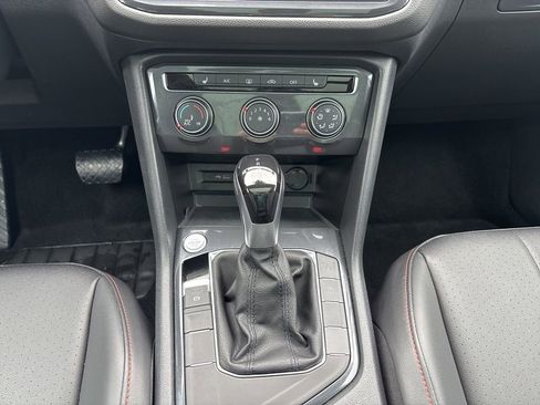 Used 2024 Volkswagen Tiguan Wolfsburg Edition image 25