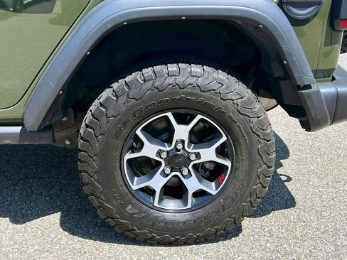 Certified 2022 Jeep Wrangler Unlimited Rubicon w/ Safety Group AWD/4WD image 8