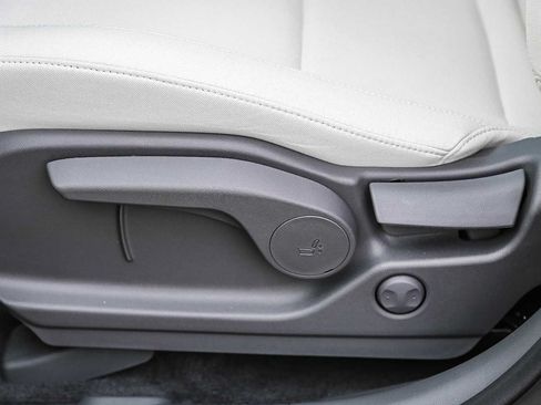 New 2026 Hyundai Santa Fe SE FWD image 25
