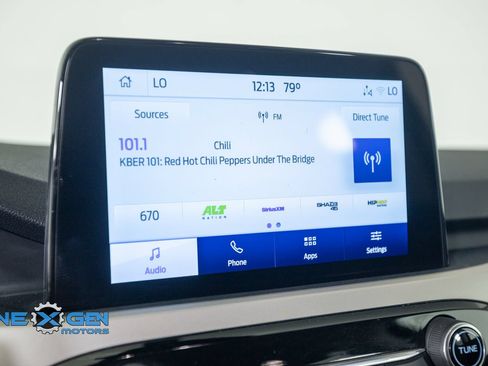 Used 2022 Ford Escape SE w/ SE Sport Appearance Package FWD image 17