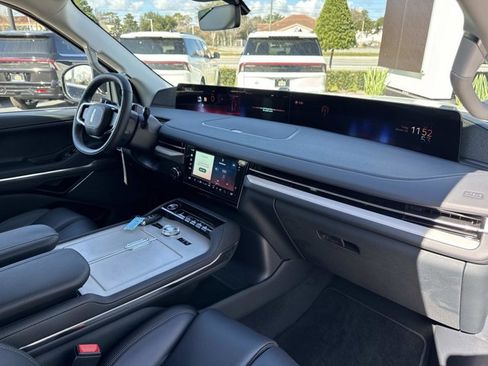 New 2026 Lincoln Navigator L Reserve AWD/4WD image 20