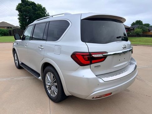 Used 2019 INFINITI QX80 Luxe w/ Proassist Package AWD/4WD image 3
