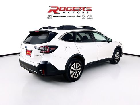 Used 2020 Subaru Outback Premium AWD/4WD image 8