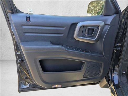 Used 2014 Honda Ridgeline SE image 12