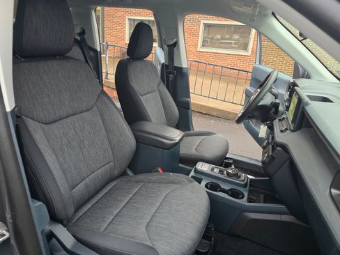 Used 2023 Ford Maverick XLT w/ Black Appearance Package image 14