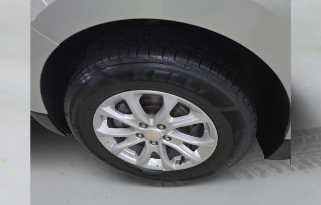 Used 2019 Chevrolet Equinox LT AWD/4WD image 19