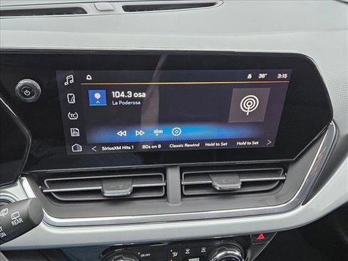 New 2026 Chevrolet Trax LT w/ LT Convenience Package image 12