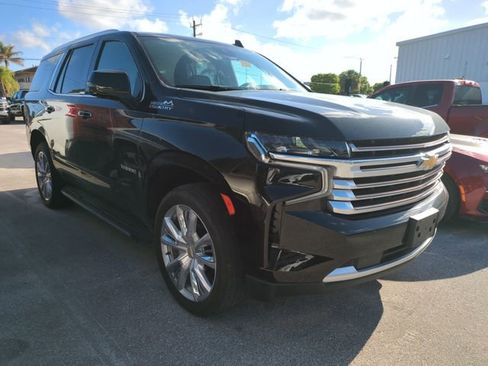 Used 2024 Chevrolet Tahoe High Country image 2
