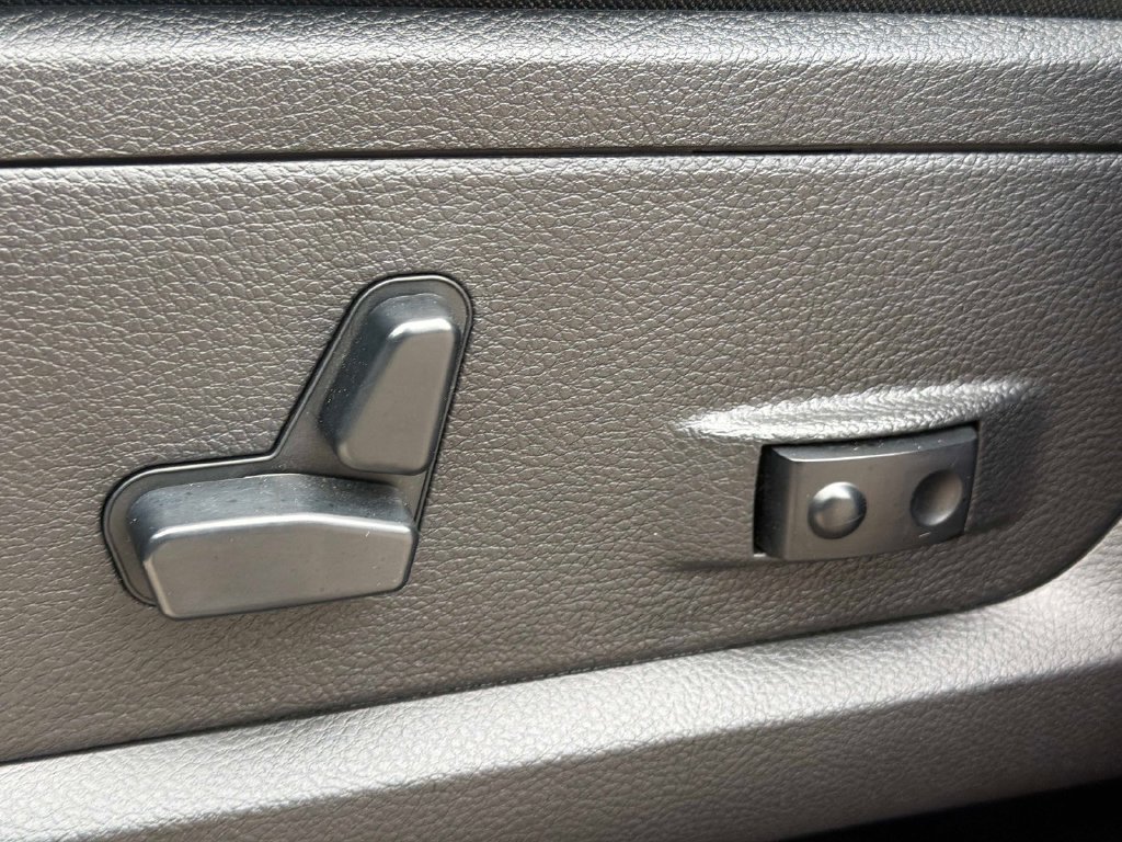 Used 2015 RAM 1500 Sport w/ Convenience Group AWD/4WD image 20