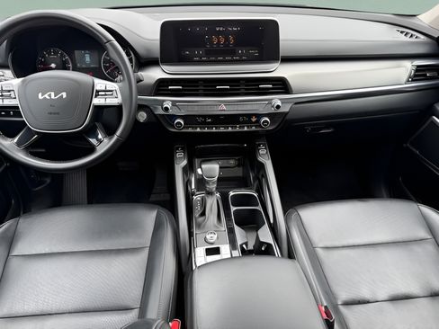 Used 2022 Kia Telluride S FWD image 10