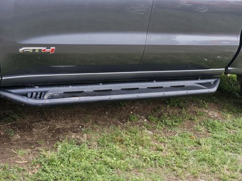 Used 2020 GMC Sierra 1500 AT4 w/ AT4 Premium Package image 10