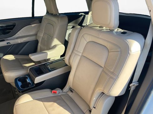 Used 2021 Lincoln Aviator Grand Touring w/ Equipment Group 301A image 12