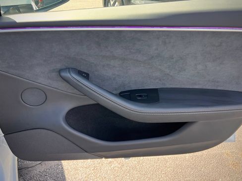 Used 2024 Tesla Model 3 Long Range AWD/4WD image 33