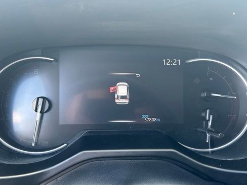 Used 2024 Toyota RAV4 LE image 21