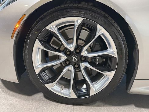 Used 2021 Lexus LC 500 Convertible image 38