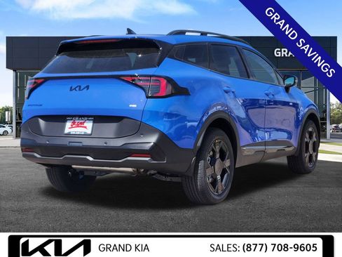 New 2026 Kia Sportage X-Line w/ X-Line Premium Package AWD/4WD image 4