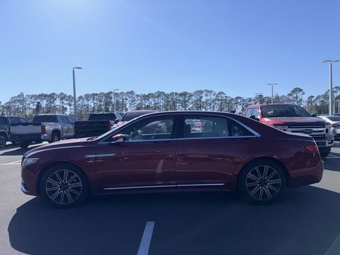 Used 2018 Lincoln Continental Reserve w/ Continental Climate Package image 4