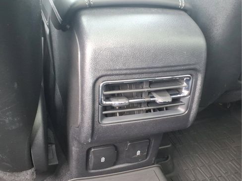 Used 2024 Lincoln Corsair AWD w/ Equipment Group 101A image 13