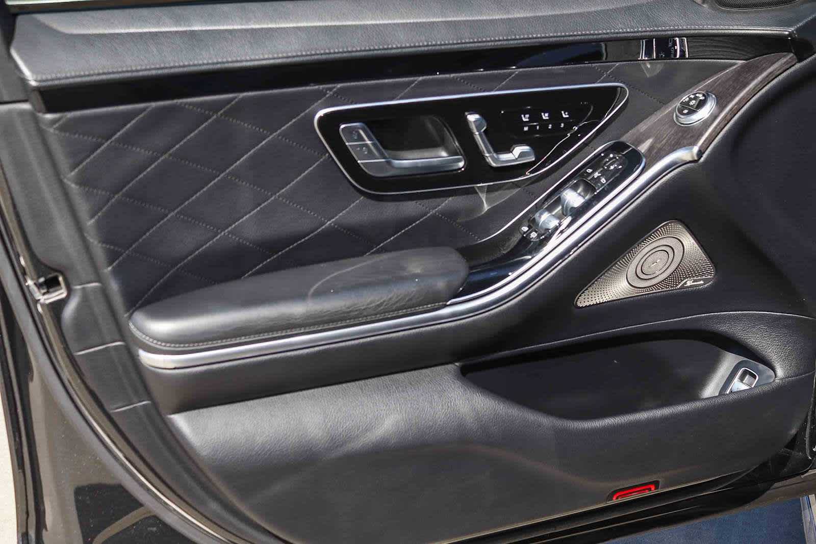 Used 2022 Mercedes-Benz S 580 4MATIC Sedan image 19