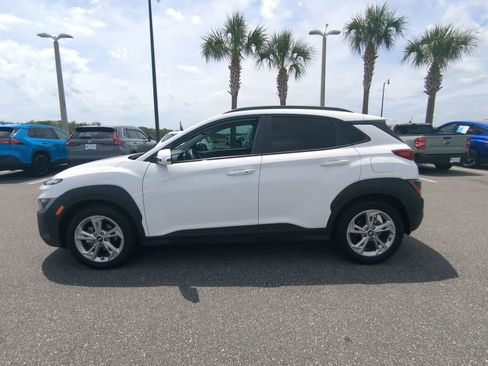 Used 2022 Hyundai Kona SEL image 7