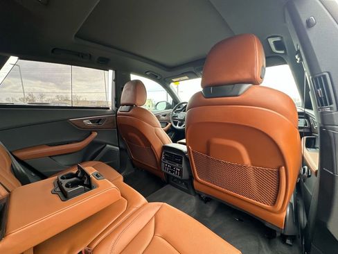 Used 2025 Audi Q8 Prestige image 29