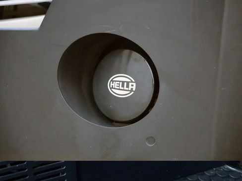 Used 2019 Mercedes-Benz Sprinter 2500 w/ Premium Plus Package image 81