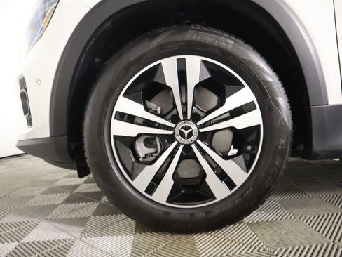 Certified 2025 Mercedes-Benz GLB 250 GLB 250 image 30