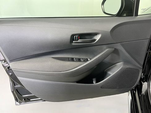 Used 2025 Toyota Corolla LE FWD image 26