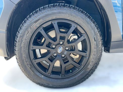 Used 2024 Subaru Crosstrek 2.5i Wilderness image 12