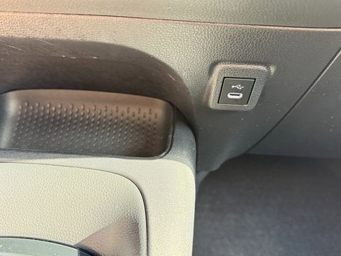 Certified 2024 Toyota Corolla LE image 36