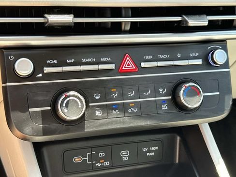 Used 2025 Hyundai Tucson SE FWD image 36