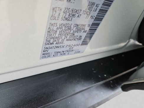 Used 2018 Nissan Rogue S image 14