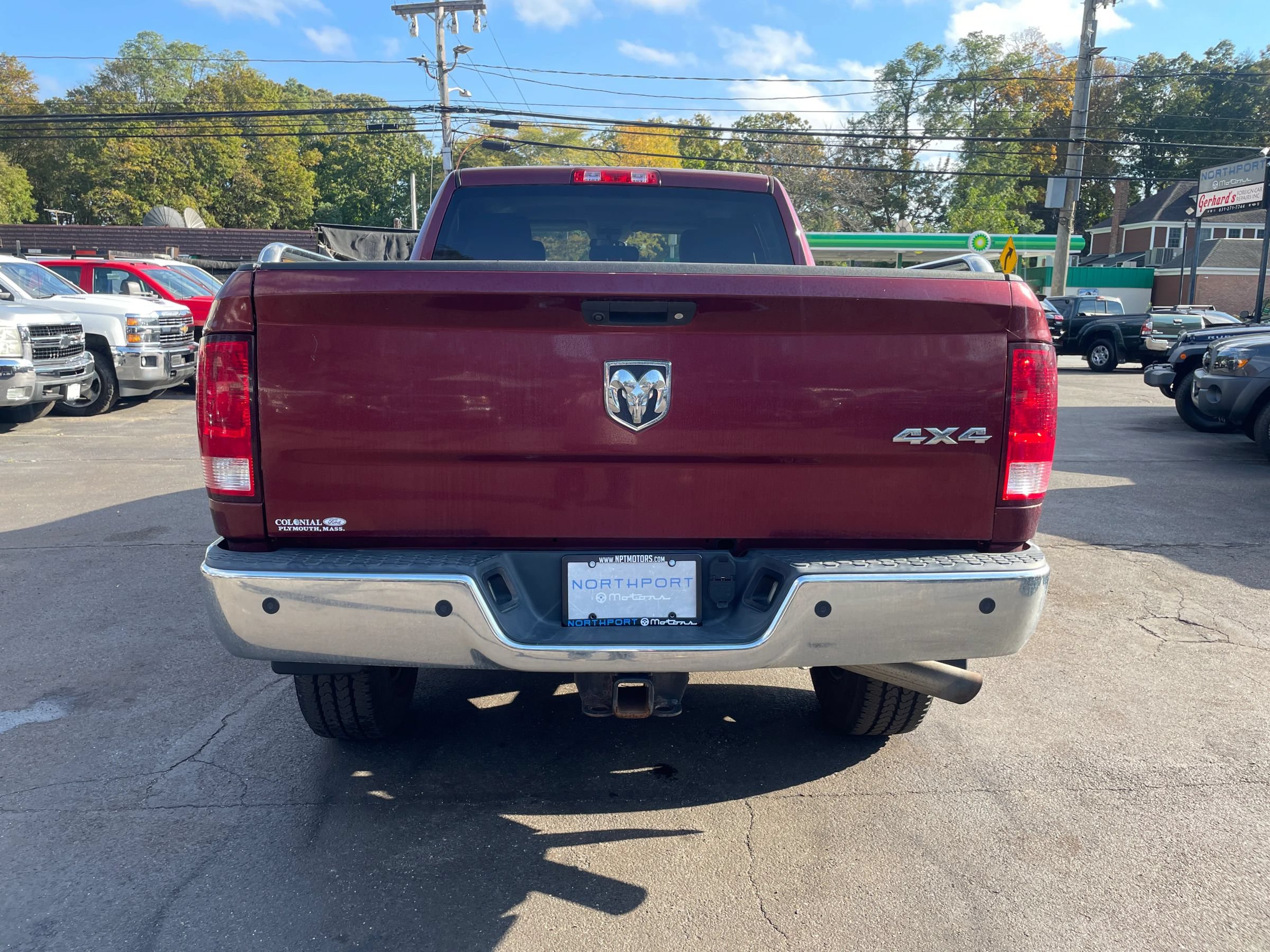 Used 2017 RAM 2500 Tradesman w/ Chrome Appearance Group AWD/4WD image 4