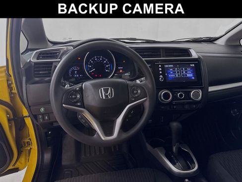 Used 2018 Honda Fit EX image 2