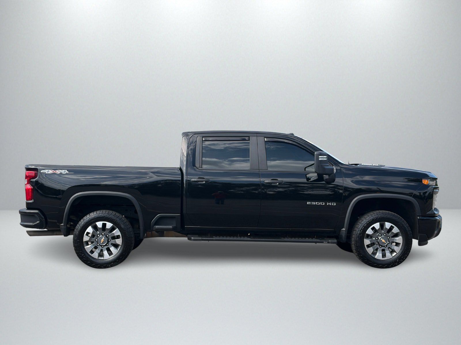 Used 2024 Chevrolet Silverado 2500 Custom w/ Custom Value Package AWD/4WD image 6