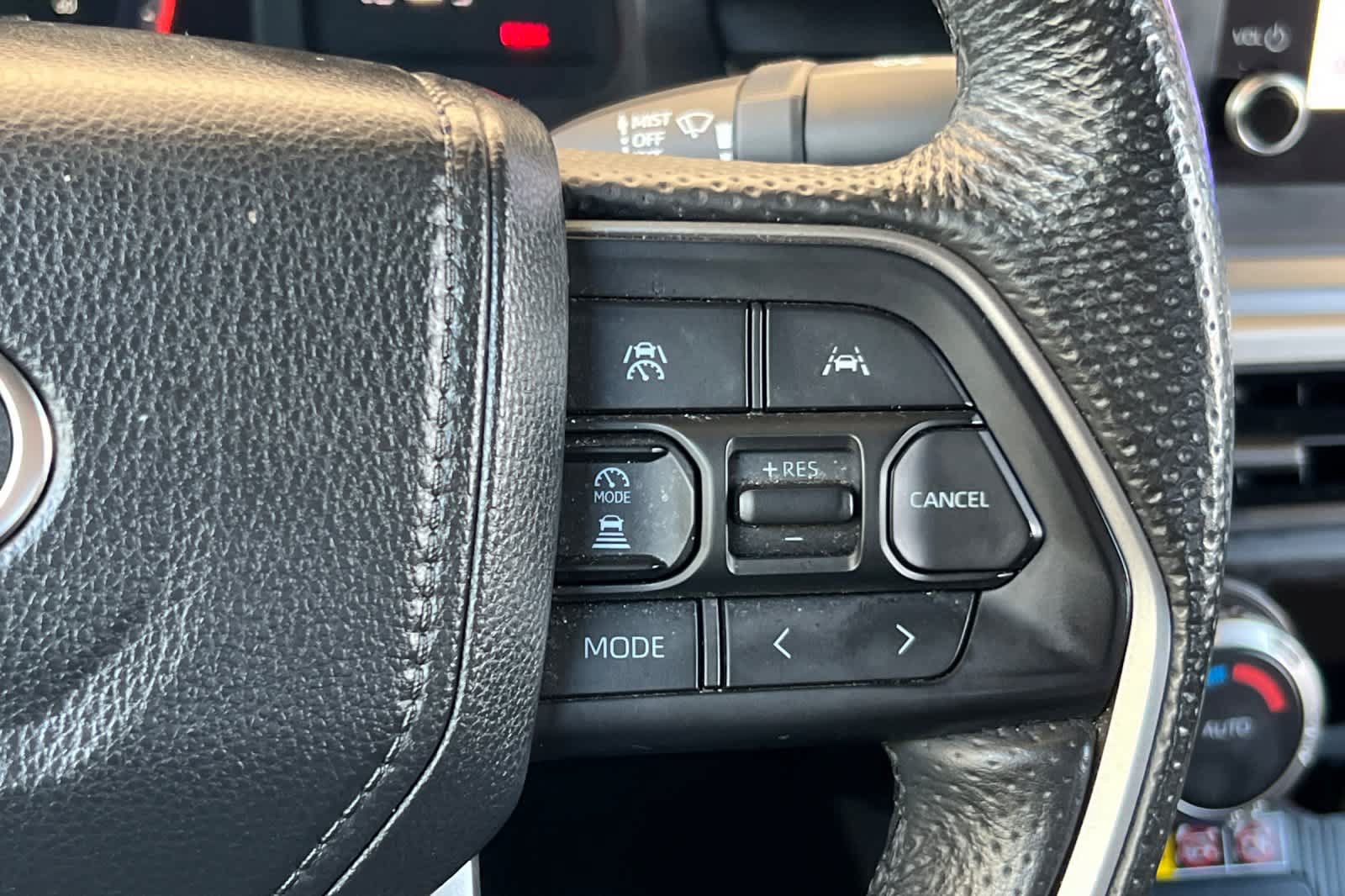 Certified 2024 Toyota Tacoma SR5 w/ SR5 Upgrade Package AWD/4WD image 21