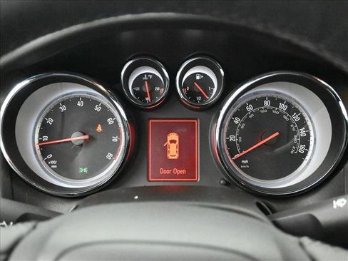 Used 2017 Buick Cascada Premium image 14