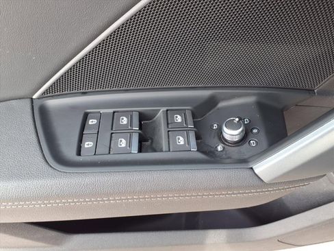 Used 2025 Audi A3 2.0T Premium w/ Convenience Package image 13