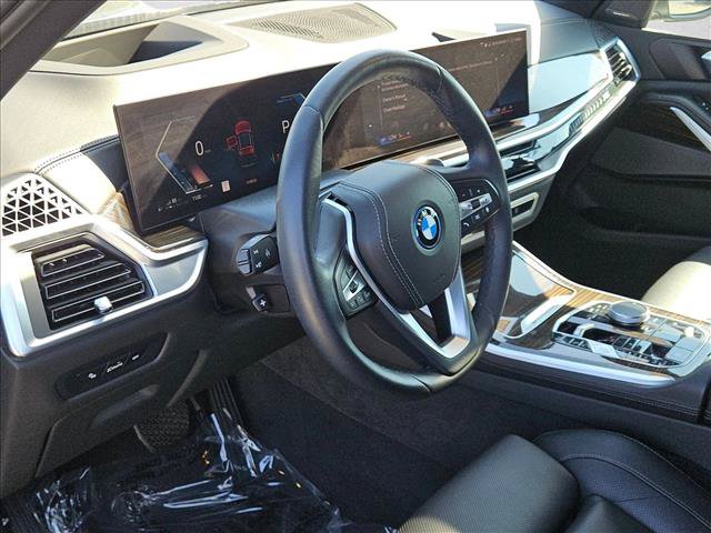 Used 2024 BMW X5 xDrive50e w/ Premium Package AWD/4WD image 10