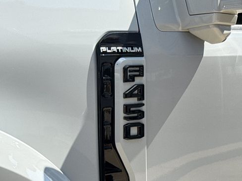 Used 2025 Ford F450 Platinum AWD/4WD image 15