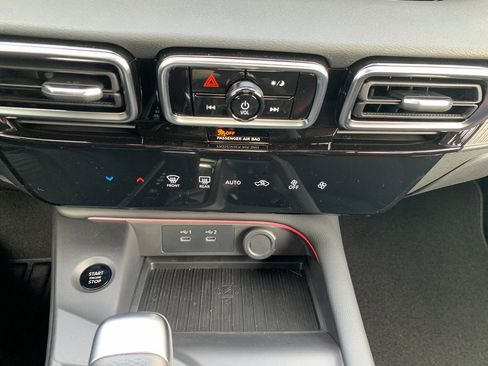 New 2026 Nissan Sentra SR w/ Floor Mat Package image 14