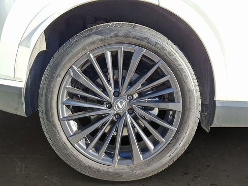 Used 2024 Lexus RX 350 Premium image 9