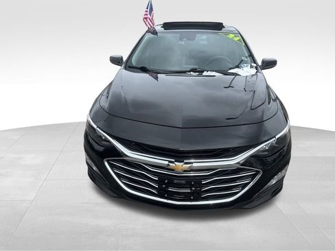 Used 2024 Chevrolet Malibu LT image 4