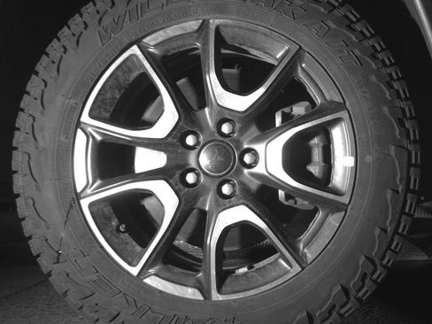 Used 2025 Jeep Compass Trailhawk image 13