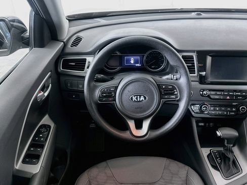 Used 2019 Kia Niro LX FWD image 17