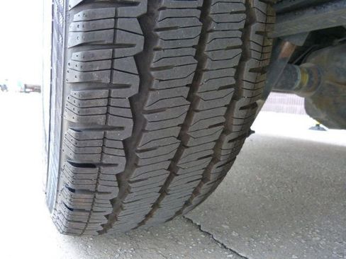 Used 2023 Ford Transit 250 Low Roof w/ Exterior Upgrade Package image 33