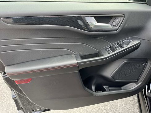 Used 2026 Ford Escape ST-Line Select w/ Equipment Group 401A image 19