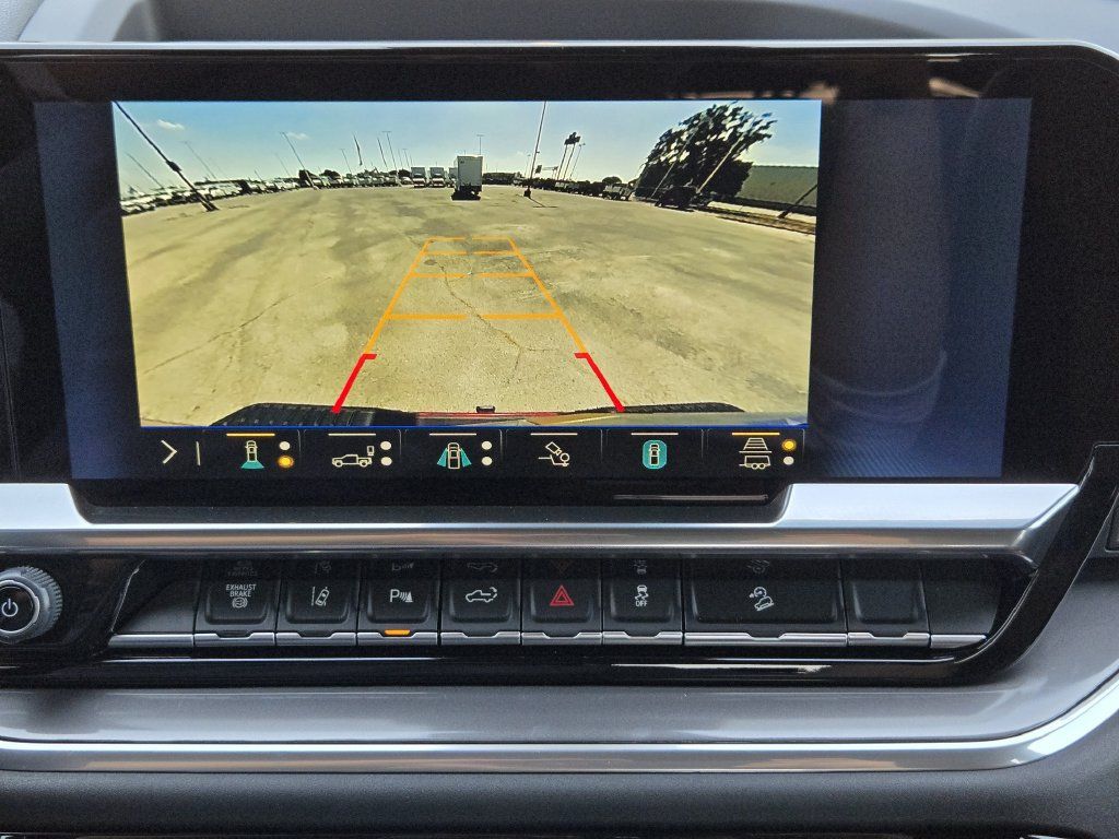 Used 2025 Chevrolet Silverado 3500 High Country w/ High Country Premium Package AWD/4WD image 19